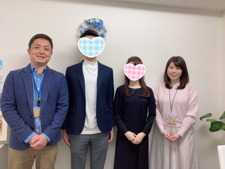 成婚カップルと夫婦カウンセラー