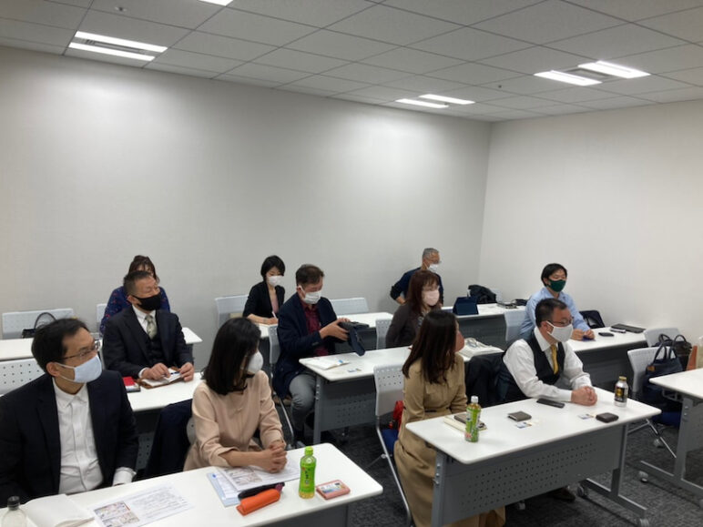 スマイルクラブ、東海支社セミナールームの写真
