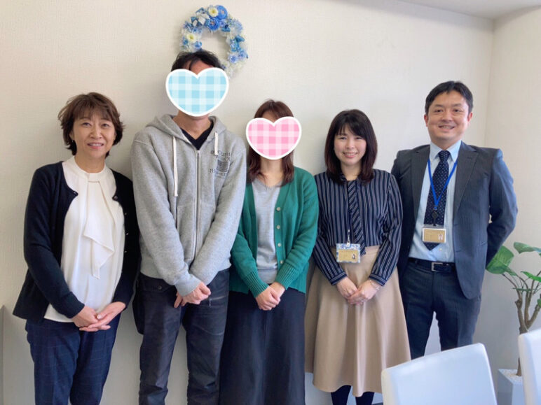 成婚カップルとカウンセラー